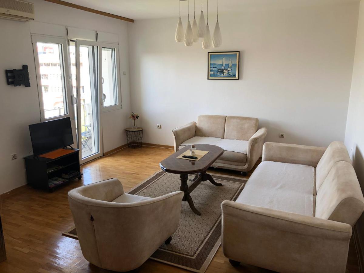 Square Apartment Podgorica Eksteriør billede