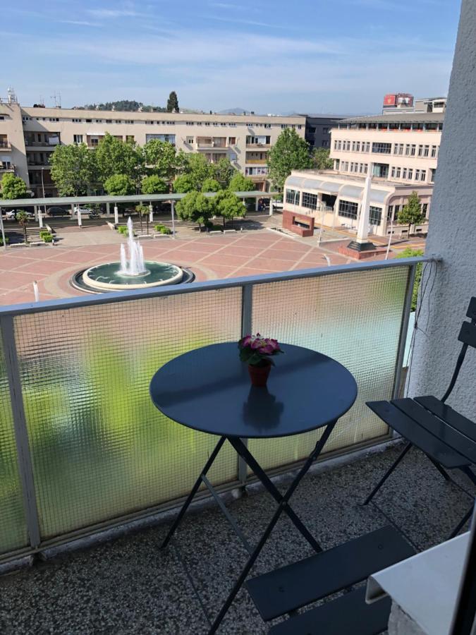 Square Apartment Podgorica Eksteriør billede